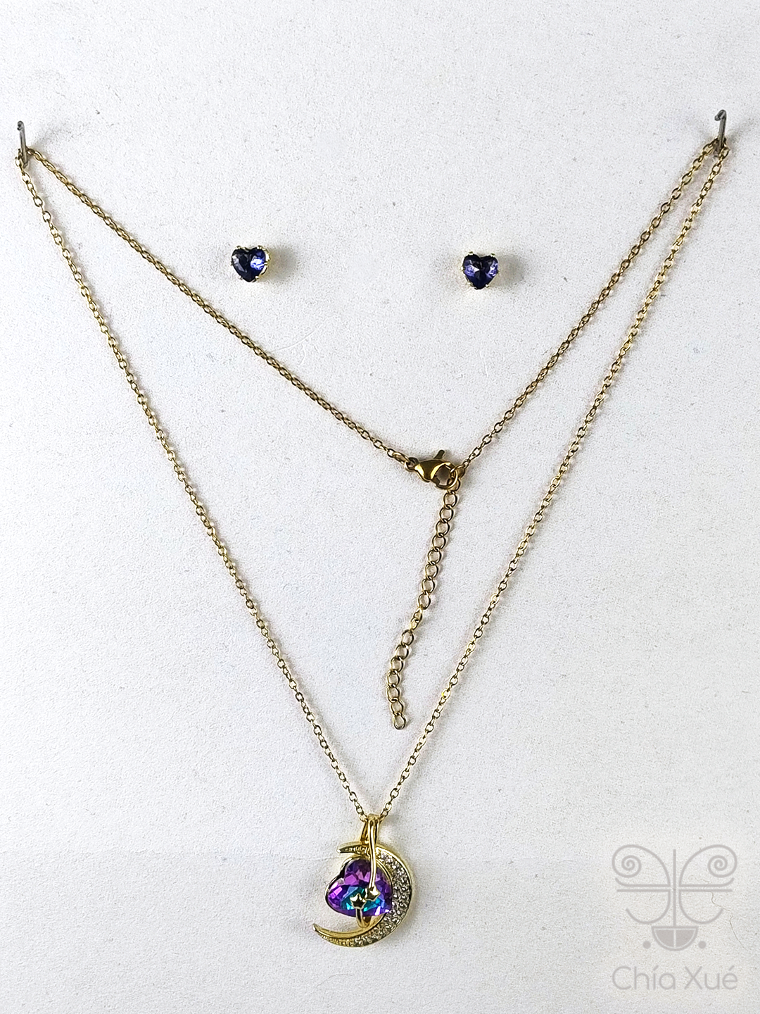 Collar de luna y corazón