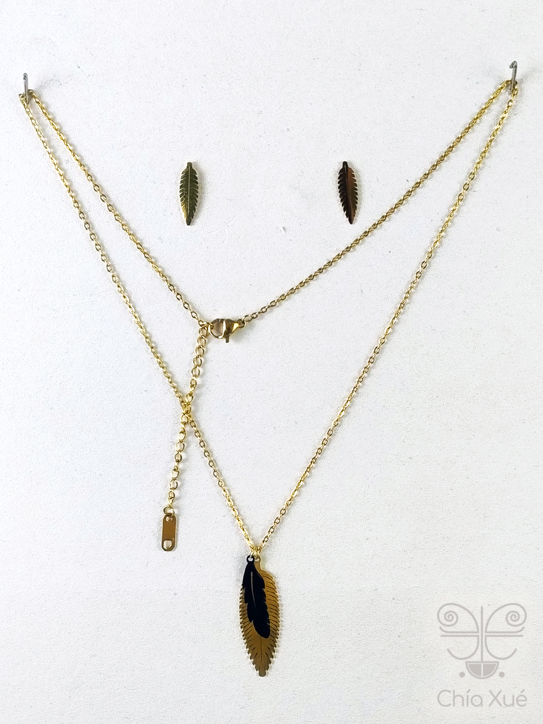 collar de plumas con significado espiritual